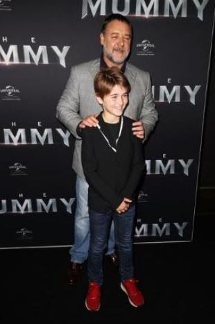 Tennyson Spencer Crowe with his dad.